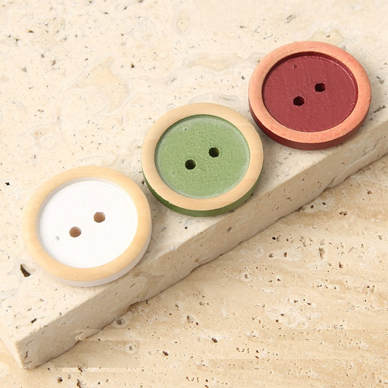 Round wood buttons, 2 holes, distressed natural with white, green & red paint, 11–25 mm