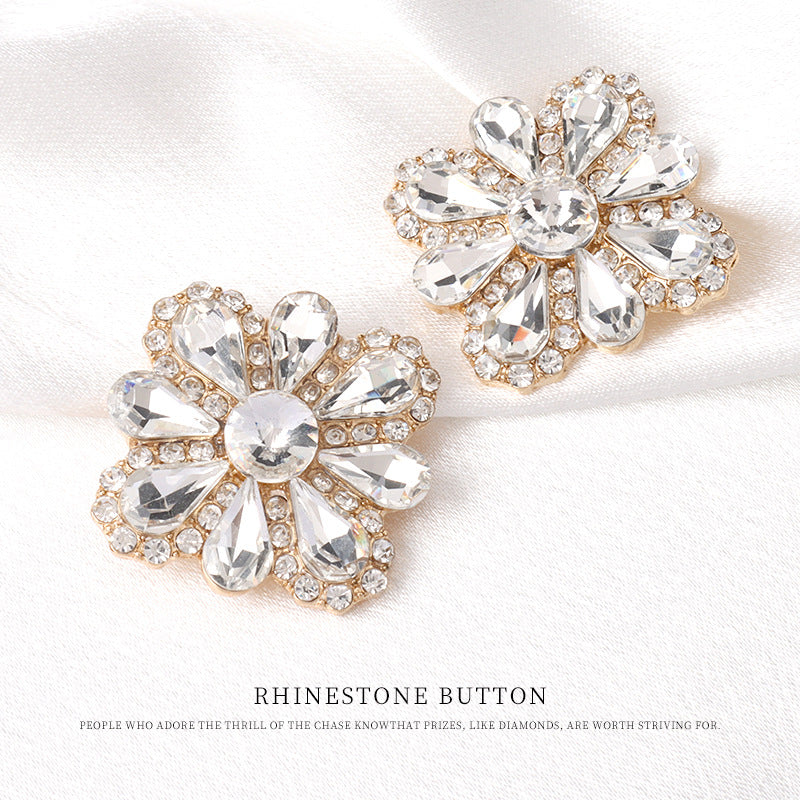 Clear rhinestone flower buttons with golden petal bezels, 28mm (2 pcs)