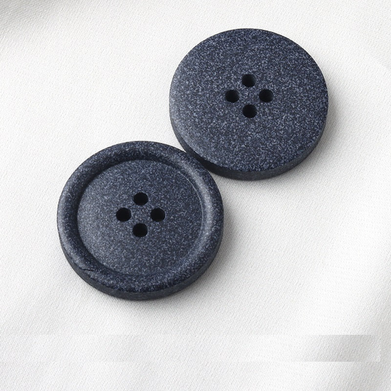 Round four-hole buttons, frosted dark blue resin, two button faces