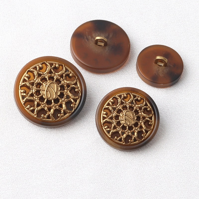 Coffee resin shank buttons set: gold fronts and brown back views
