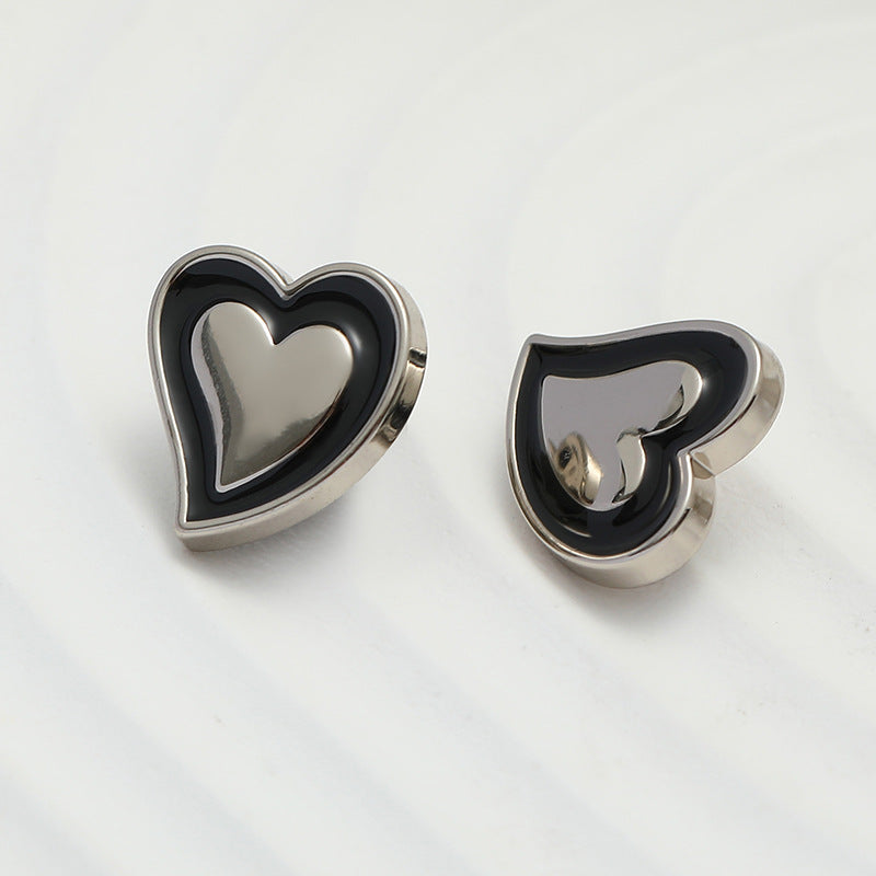 Two heart-shaped black oil-dipped metal buttons with silver-tone edging, sew-on, 20pcs