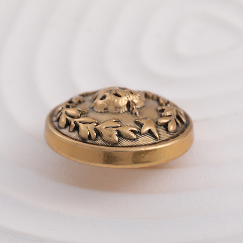 Antique gold metal button top with crown and laurel pattern, 15–23mm