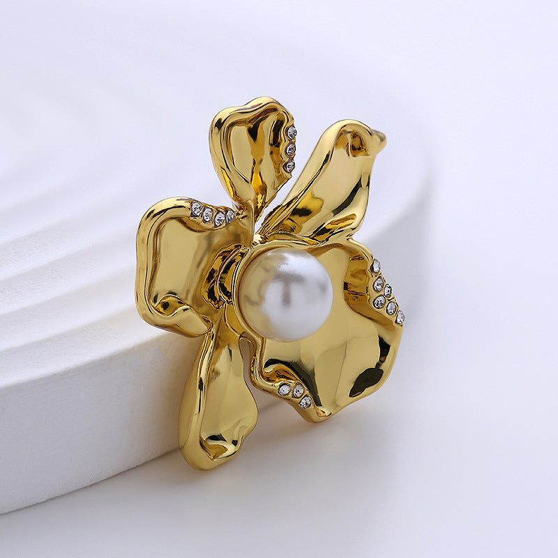 Floral Pearl and Crystal Gold Chrome Plated Metal Buttons 5pcs