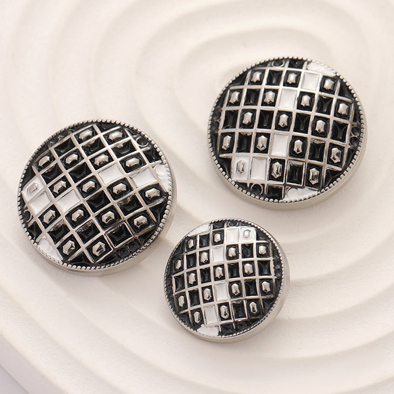 8-pack black-and-white checkerboard epoxy metal buttons, round 18–23mm (3 shown)