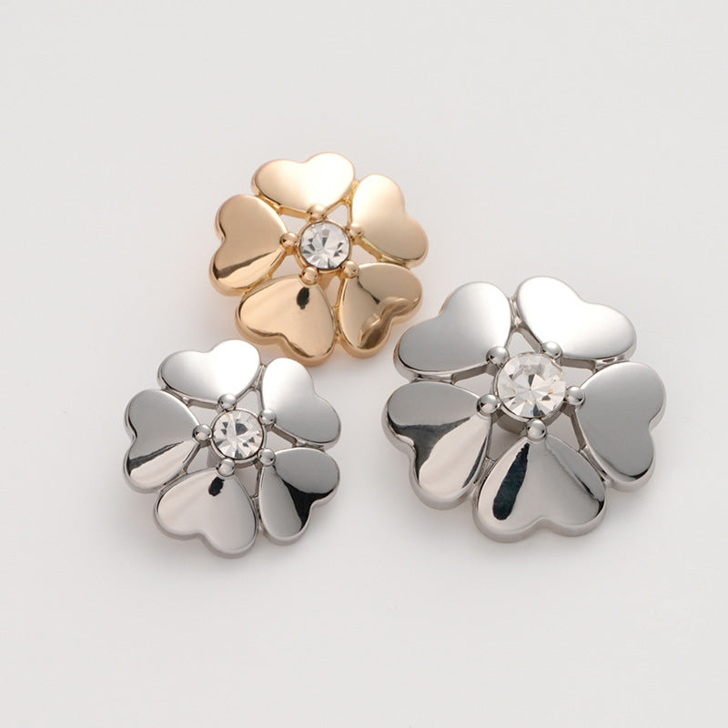 Heart-shaped clover flower diamond button set: light gold and silver with round crystal
