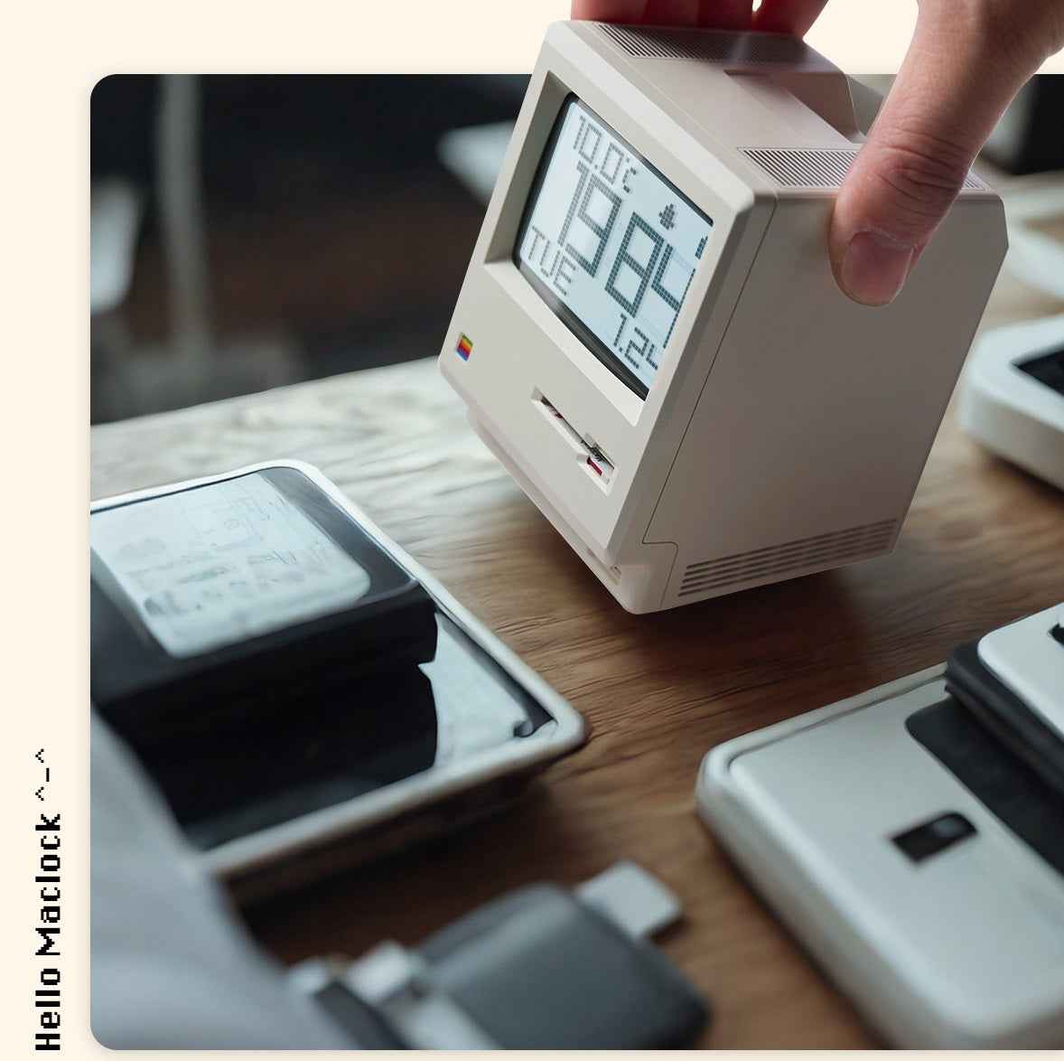 Maclock Maclock Retro Macintosh-Style Alarm Clock