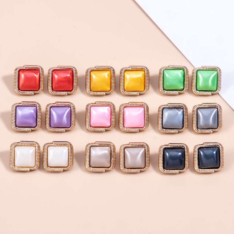 11.5mm square resin shirt buttons in assorted colors: red, yellow, green, blue, pink