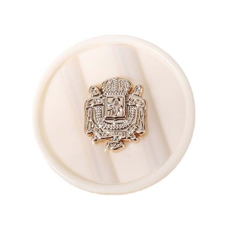 Beige runde Resin-Knöpfe mit silbernem Kronen-Emblem, 18–25 mm