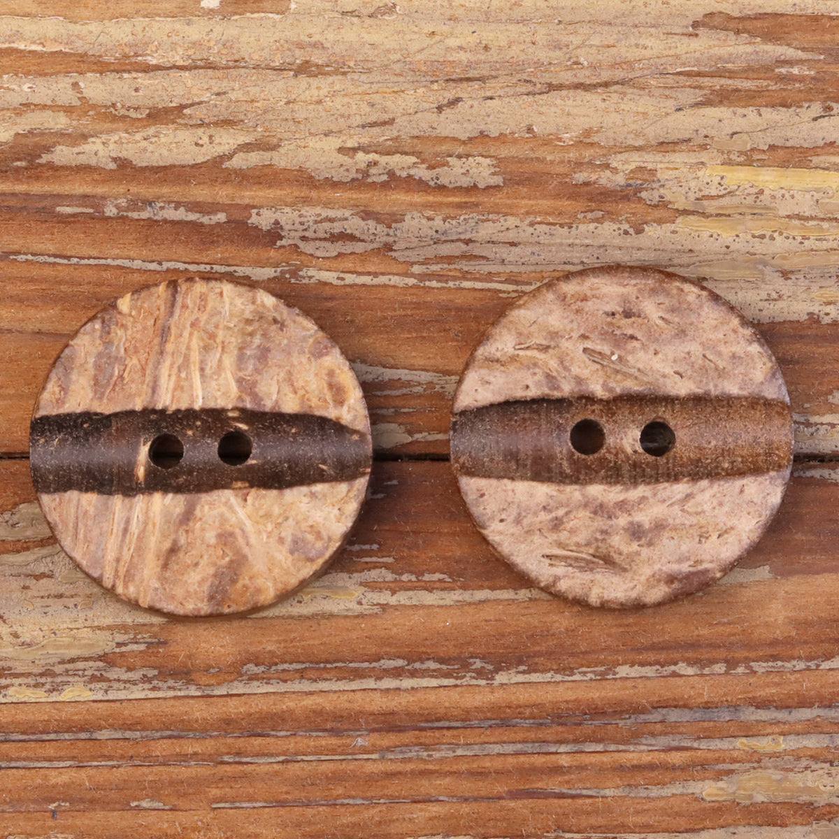 Two-hole coconut shell buttons, thick banded texture, natural 36L, round