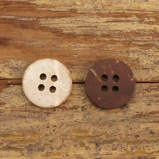 18-24L Coffee White Natural Wood Plum Blossom Thickened Buttons 20 Pack