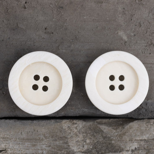 15/20/25mm Off-White Wide-Edged Bovine Bone Buttons 18 Pack