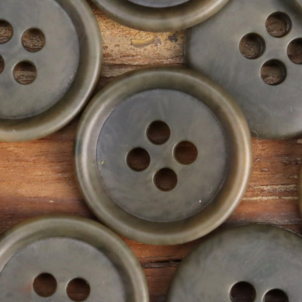 Army green 15–25mm four-hole urea buttons, close-up round design with four sew holes