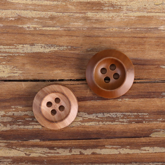 18-24L Natural Burned-Edge Brown Beveled Wooden Buttons 40 Pack
