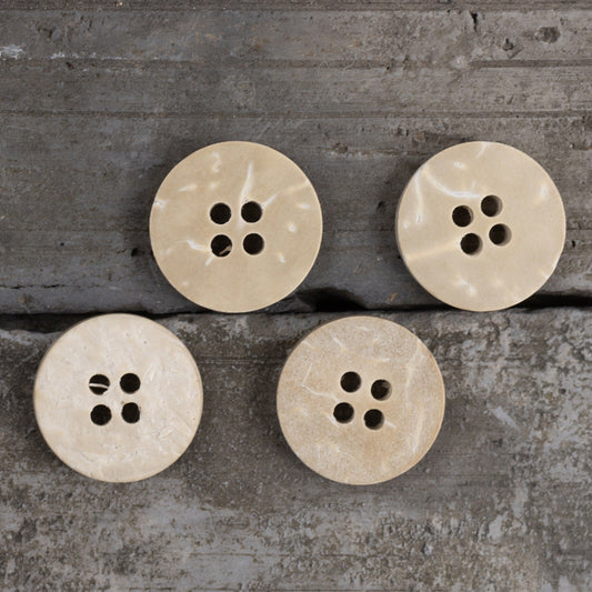 18-44L Off-White Coconut Shell Vintage Flat Two-Hole Buttons 40 Pack
