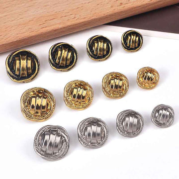 24L–36L textured stripe metal shank buttons, gold and dark gold set of 20