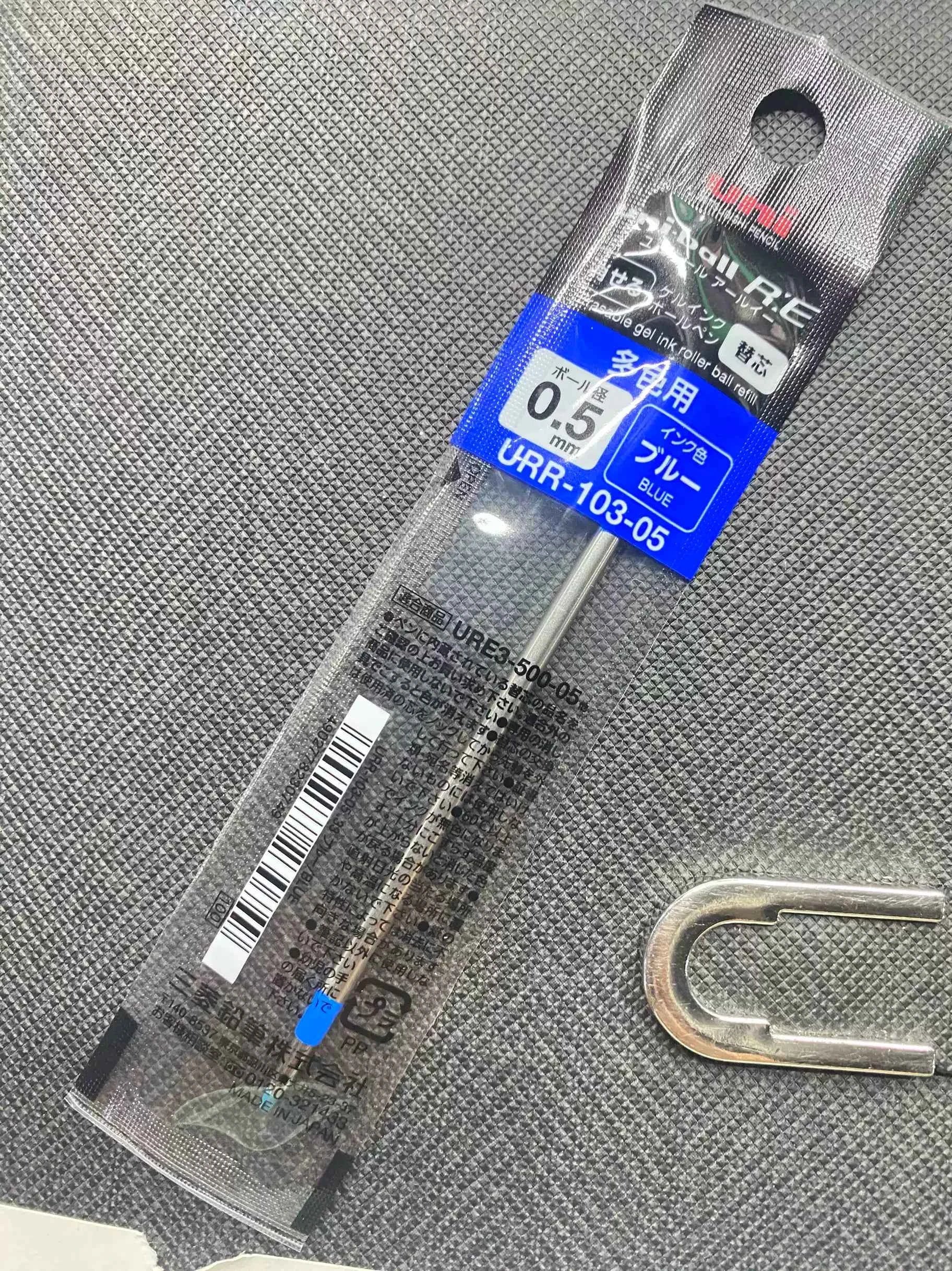 Uni-ball RE URR-103-05 Gel Pen Refill 0.5mm Black/Red/Blue 3 Pack