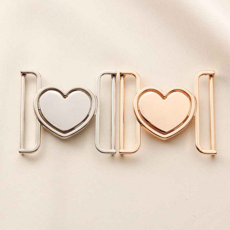 Heart belt buckle clasps in silver and gold metal, set of 20