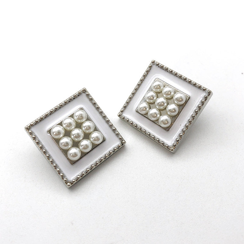 Square pearl metal shank buttons: silver frame, white center, clustered round white pearls