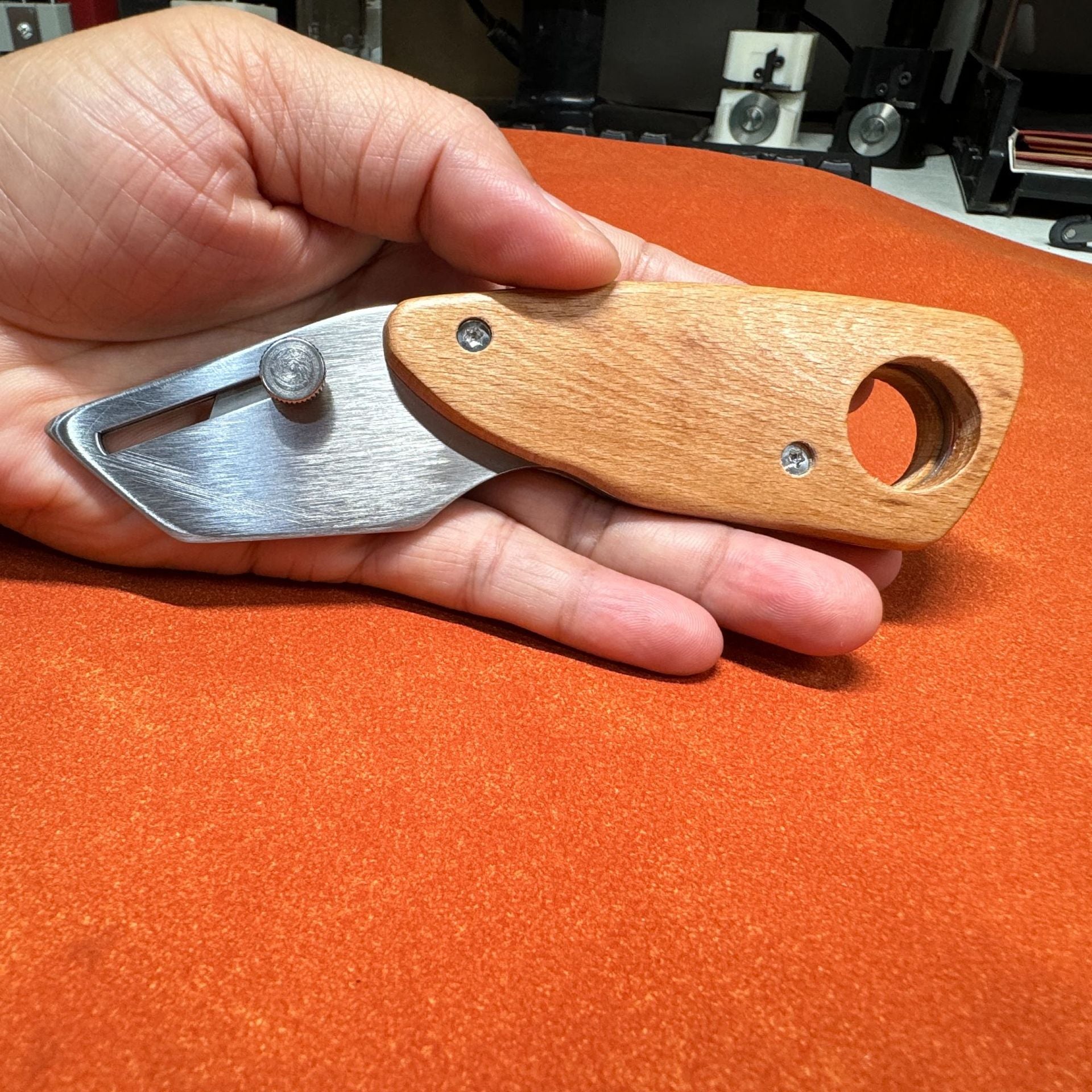 Professional Leather Skiving Knife Wooden Handle 152mm Stainless Steel