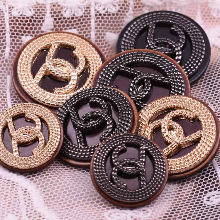 Assorted resin-metal shank buttons (18/23/25mm), gun black and gold brown round styles