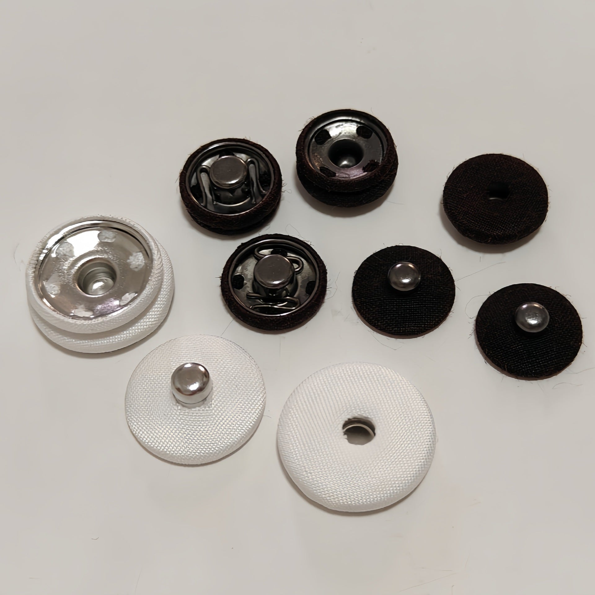 Invisible metal snap buttons, backs with fabric covers in white and black, 20 pcs