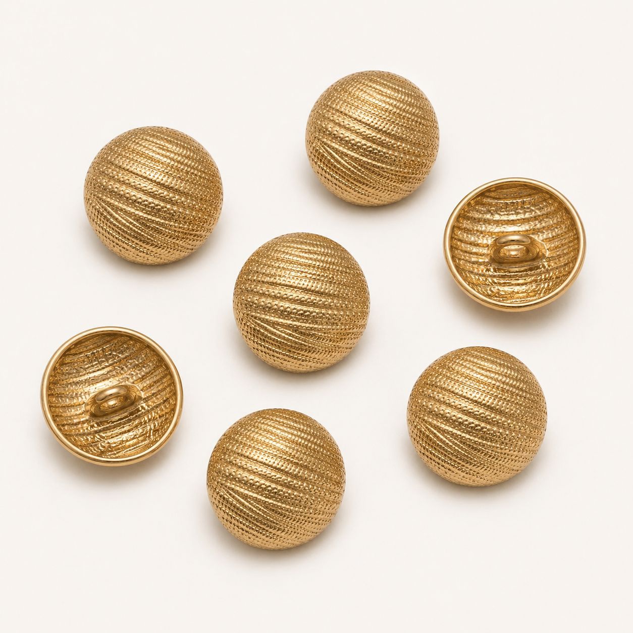 Gold mesh round button set with shank backs, metallic woven finish
