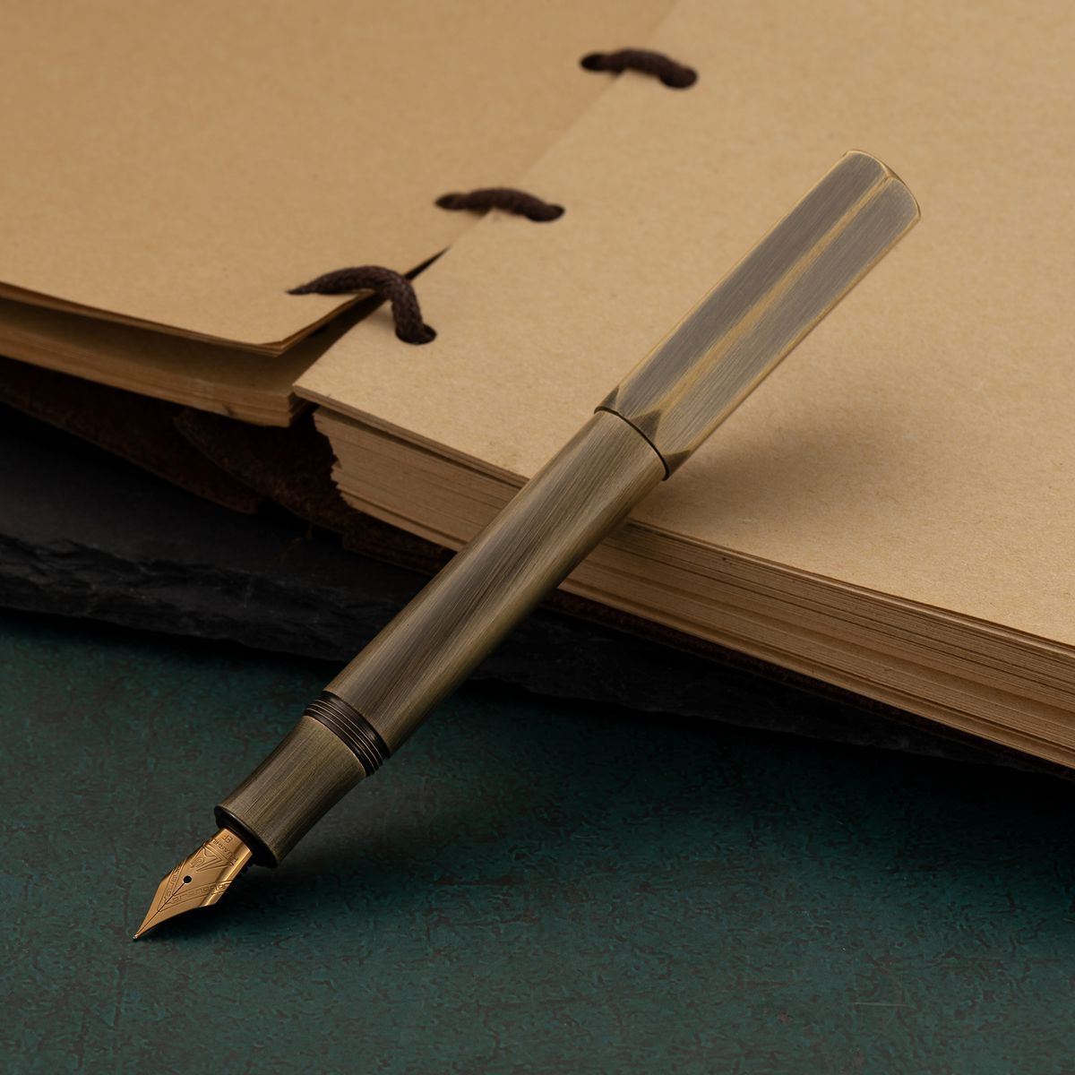 Vintage Full Metal Fountain Pen, Solid Brass Body with Stainless Steel Nib