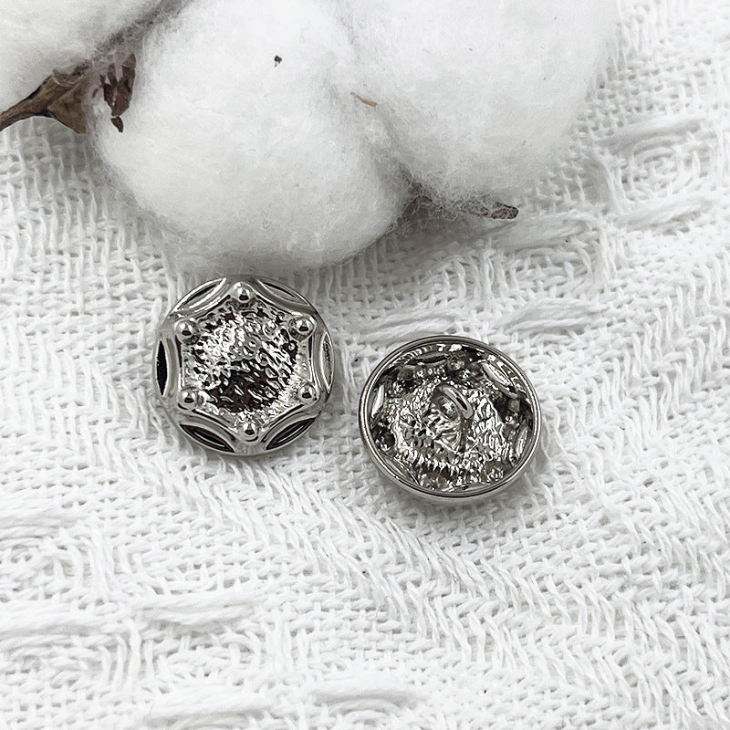 18mm zinc alloy shank buttons, silver tone front and back view