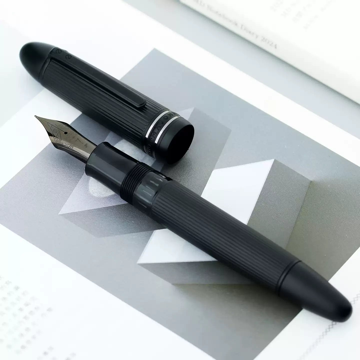 MAJOHN P141 Fountain Pen | Brass Engraved Metal Body | Differential Piston | Large Format Men's Pen