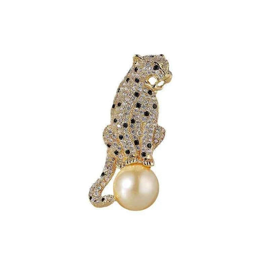 Luxury Copper Zircon Panther Brooch with Pearl Yellow