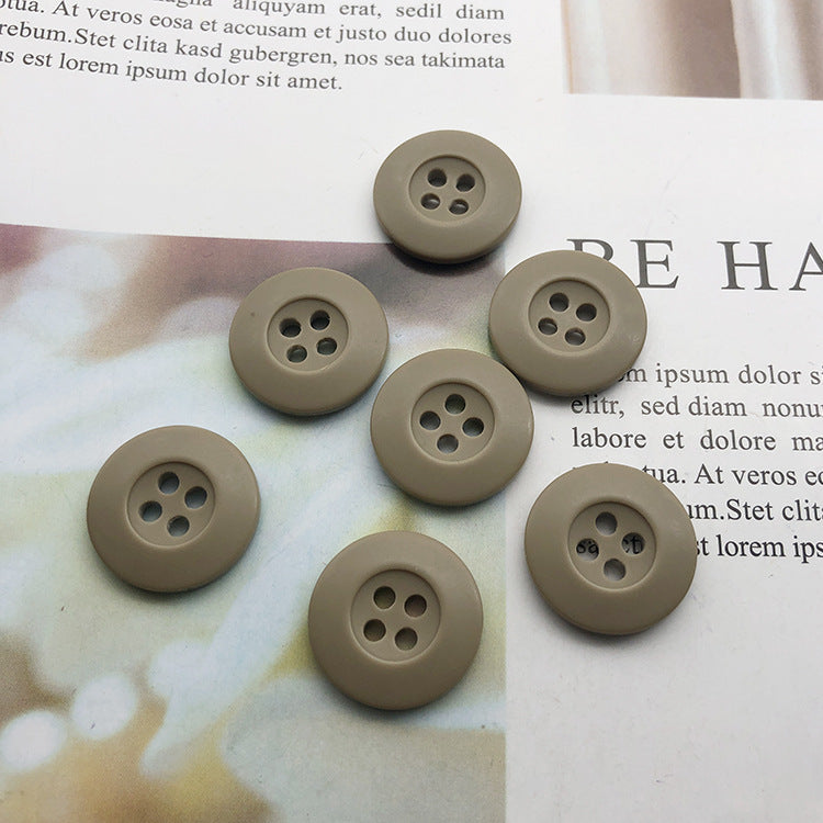 Runde 4-Loch Resin-Knöpfe, khaki/beige, matt
