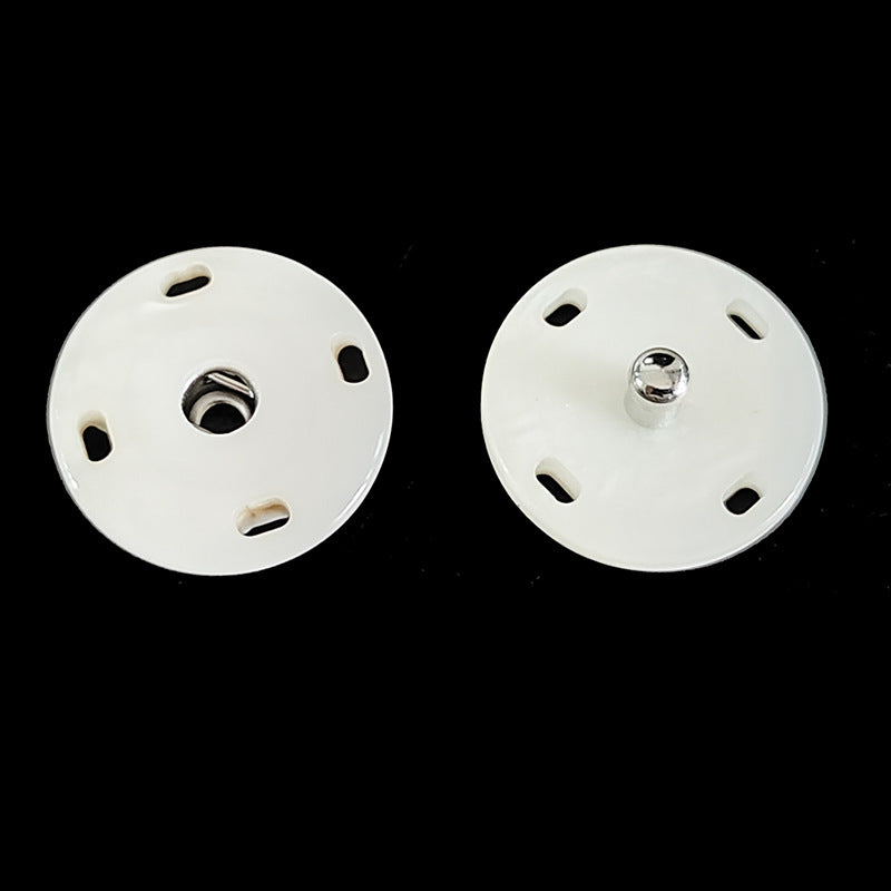 Pearl white resin snap buttons, 15–25mm, front plates with metal studs (2 shown).