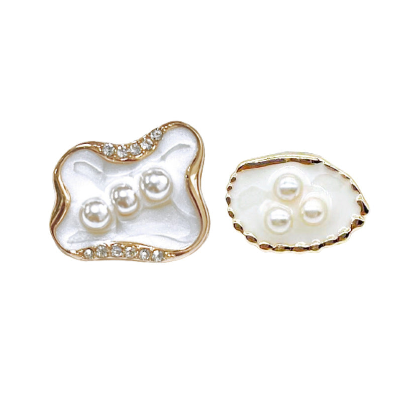 Style A 25MM button: white faux-pearl design, gold rim, rhinestones, shank