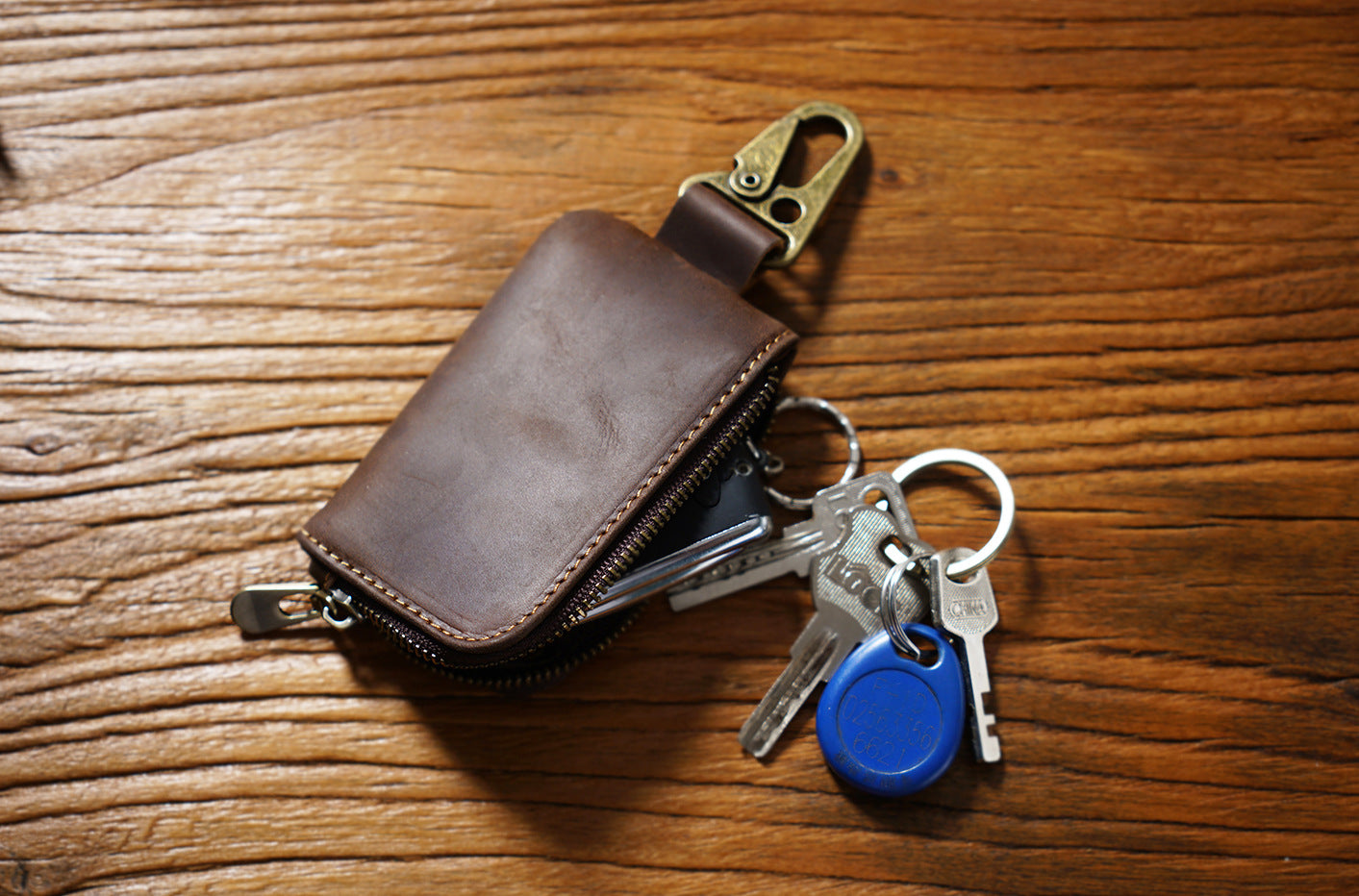 Leather Mini Coin Pouch with Keychain - Men's Belt Clip Zipper Pouch