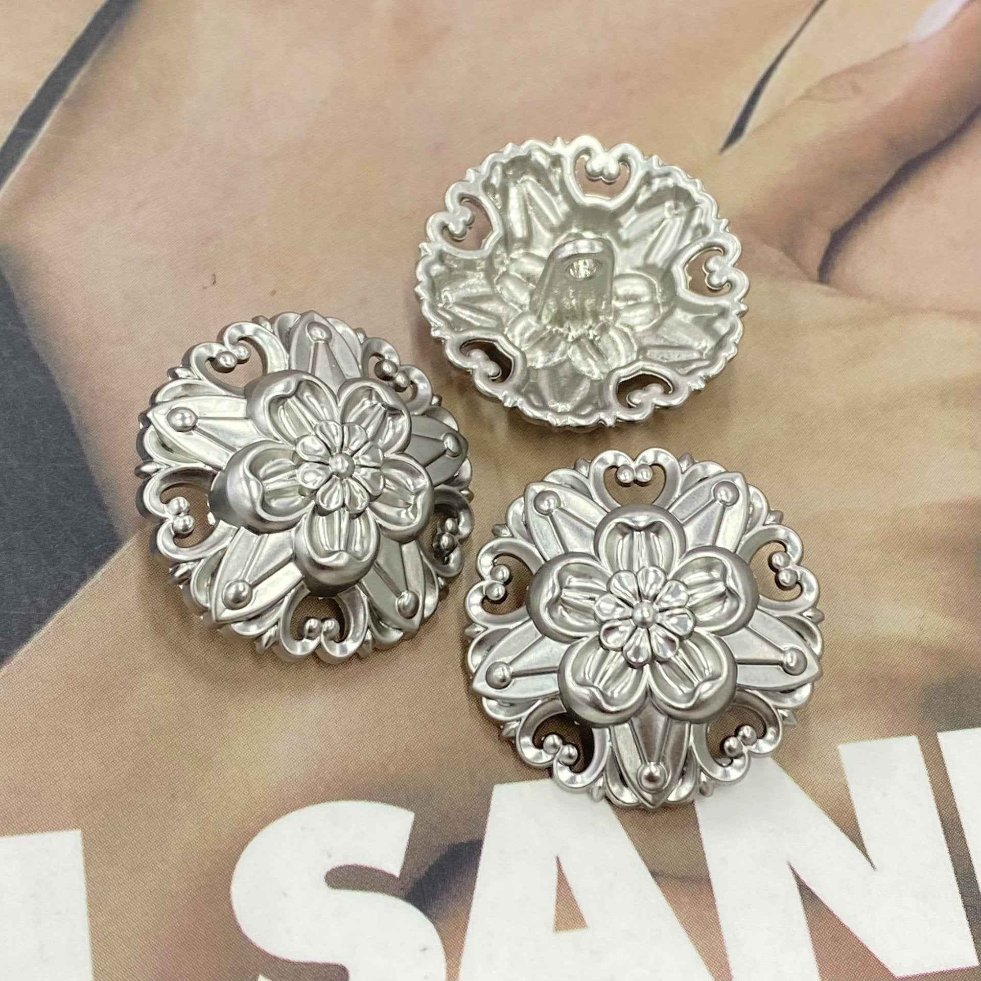 Five-petal flower metal shank buttons, white nickel tone, hollow floral design