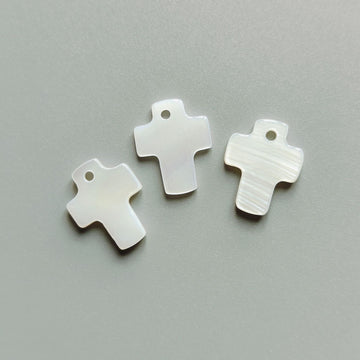 White cross shell buttons, single-hole design, 12.5mm, 3 shown