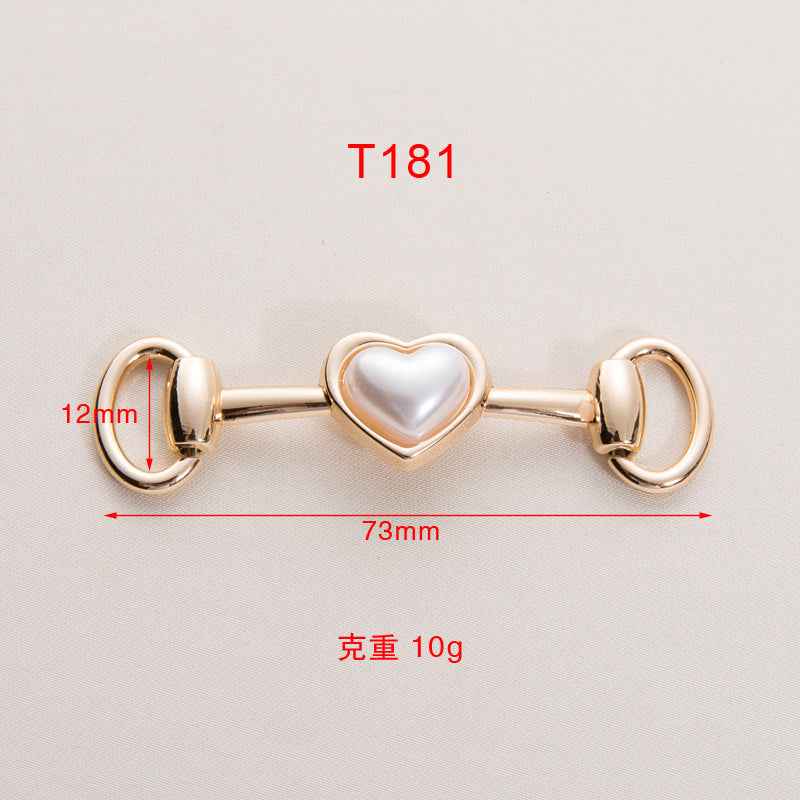 Herzförmige Metallketten-Buckle, 73 mm Länge und 12 mm Breite (Abbildung)