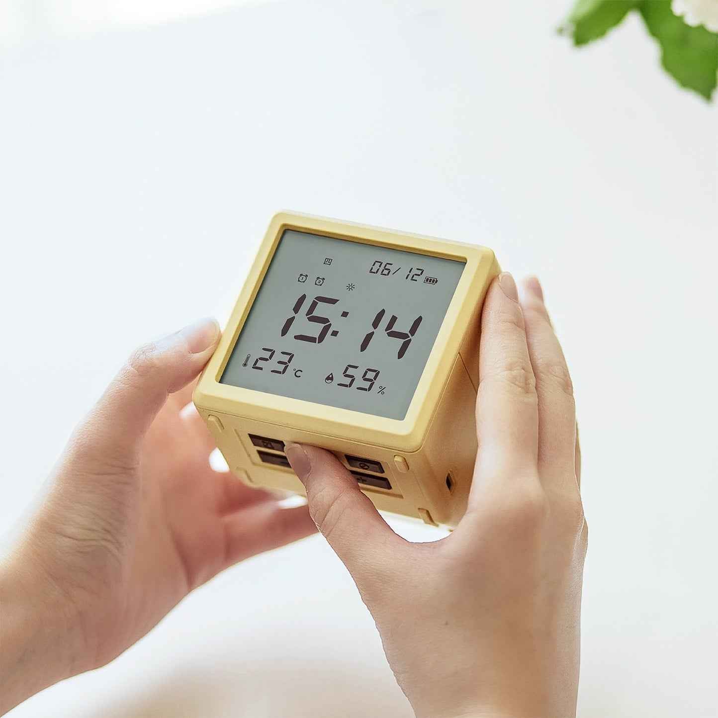 HBK Seesaw Alarm Clock with LED Night Light 3000K