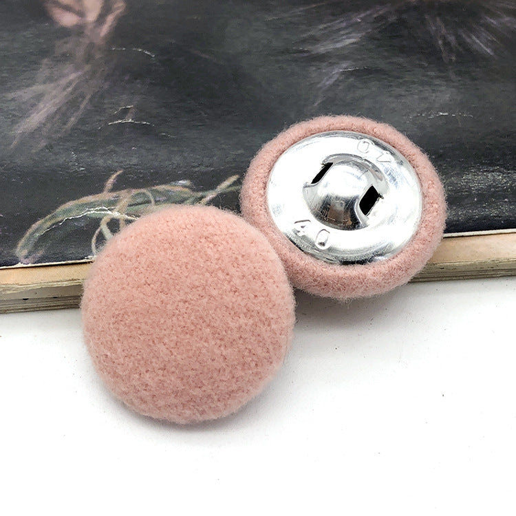 28mm round fabric-covered button, light pink with metal shank