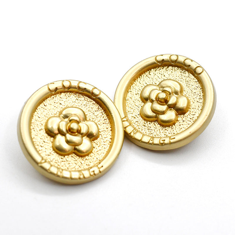 23mm gold round coat button with floral metal shank detail