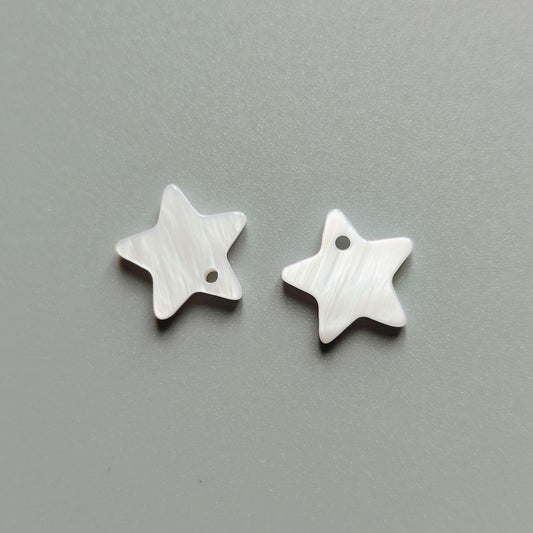 20L White Five-Point Star Shell Buttons Single Hole 30pcs