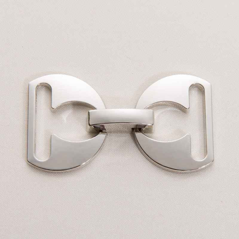 Silver detachable metal belt buckle clasp with curved U-frame and central snap bar