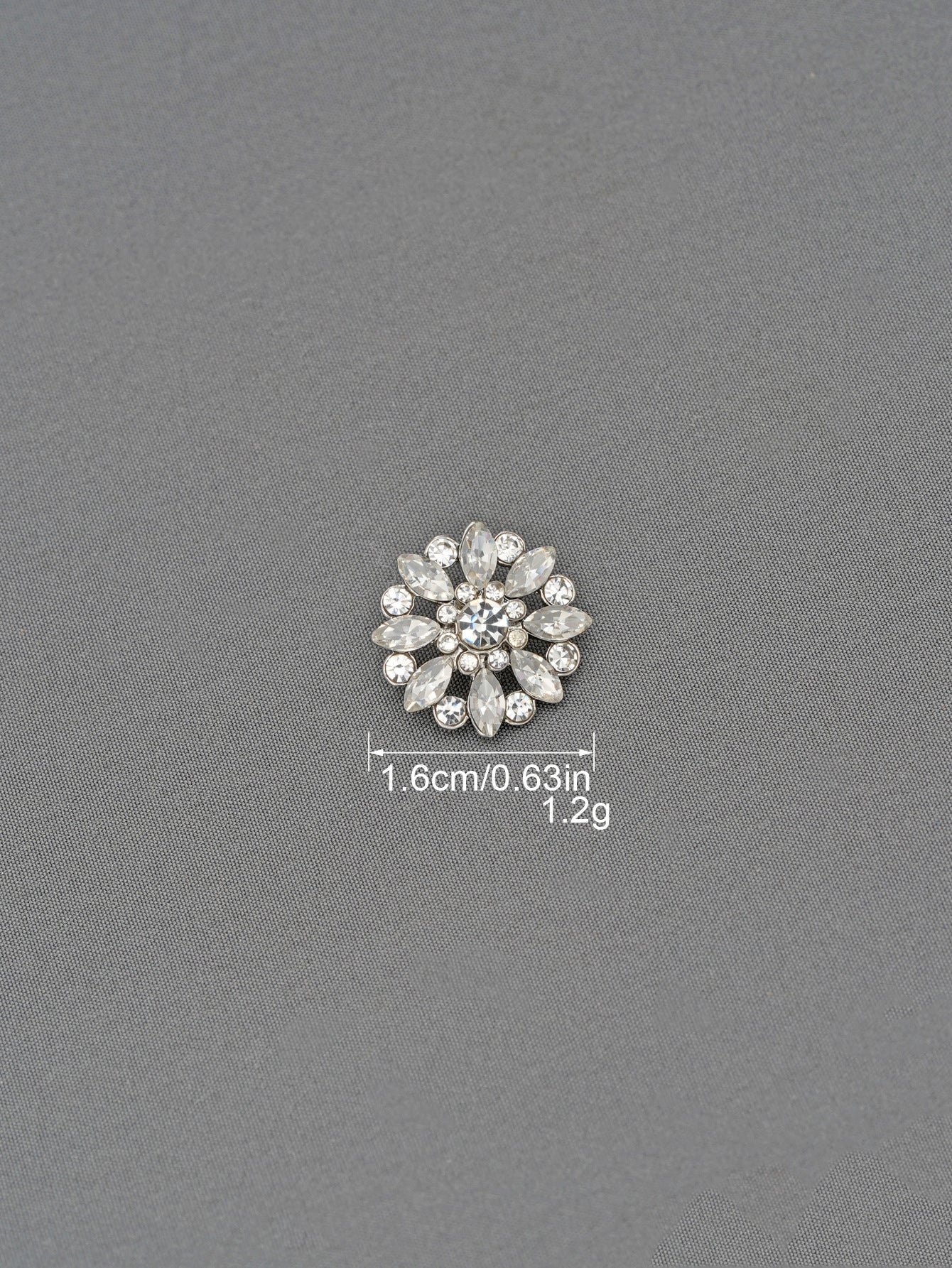 Small white crystal flower rhinestone shank button, 1.6 cm