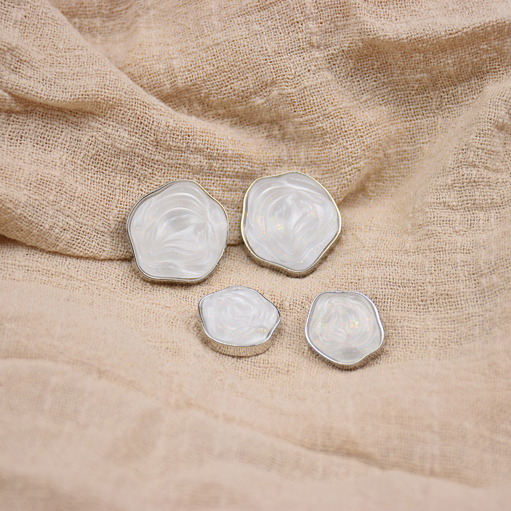 Transparent floral resin buttons, translucent pearl white with metal backing