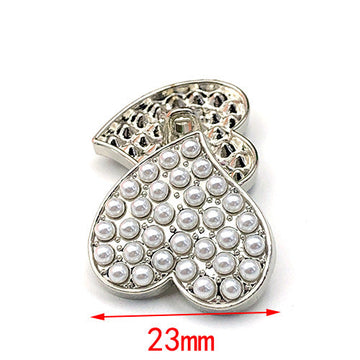 23mm heart-shaped metal shank button with pearl-look studs, silver