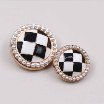Round black-and-white checkered metal shank buttons with pearl rim, gold tone, 2-pack