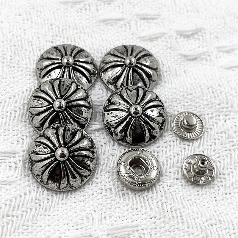 Metall-Druckknöpfe 18/22 mm: vier Zier-Frontknöpfe und Rückseiten mit Stift, silber/schwarz