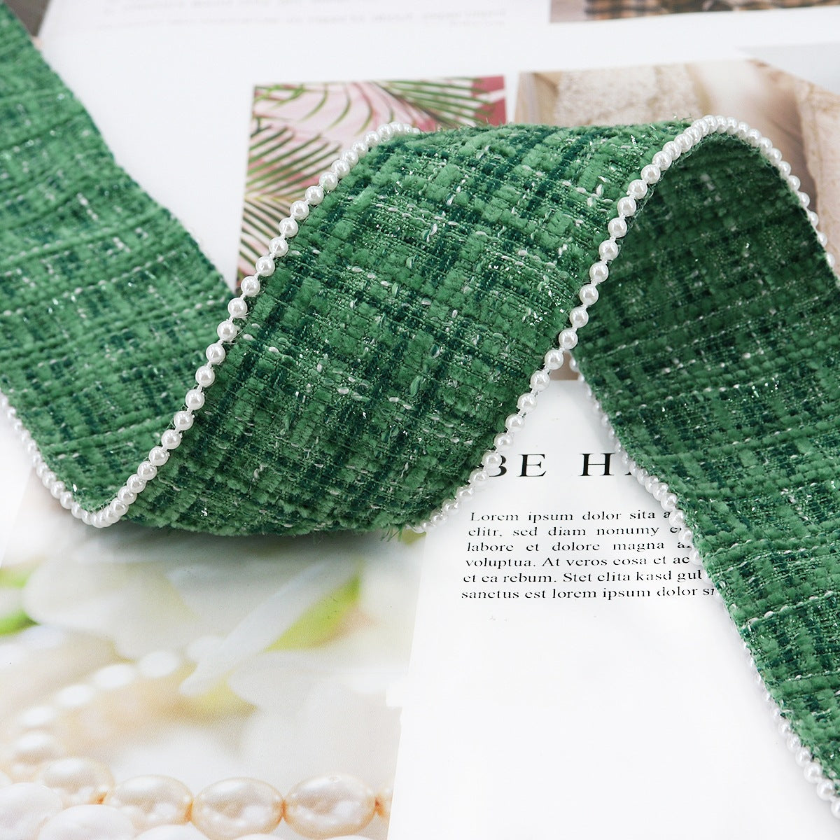 Green checkered flannel ribbon with white bead edge, 38 mm width