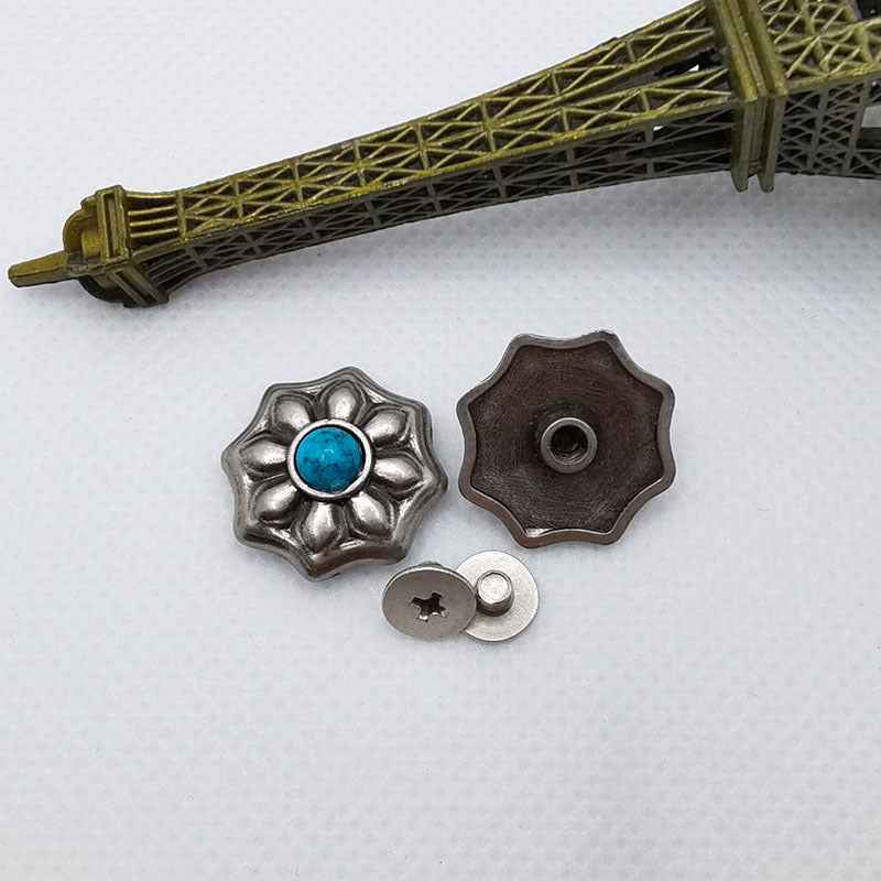 Floral turquoise screw stud with antique silver back plate and snap base