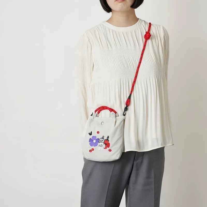 Moomin Japanese Cartoon Embroidered Handbag